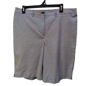 Women's Seersucker Stripe Walking Shorts Stretch Cotton Knee Length Classic